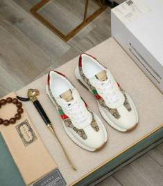 Picture of Gucci Shoes _SKUGuccisz38-44hnh042010377